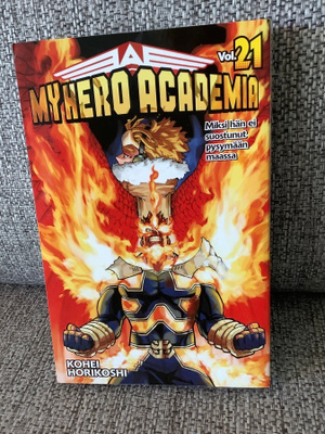 MY HERO ACADEMIA 21  (suomi)