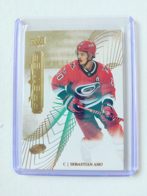 Sebastian Aho - 22-23 Premier Gold /65