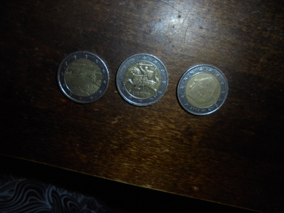 2€ erikoiskolikot 3 kpl