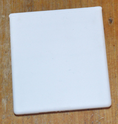 Muovinen peitelevy 5,5 x 5 cm