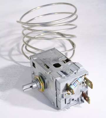 Jääkaapin termostaatti WHIRL R290 Whirlpool ARZ932 ARZ939 ..