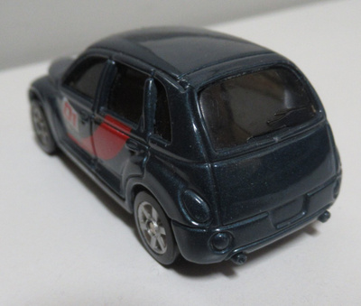 Chrysler GT-Cruiser 2000 pienoismalli Maisto.