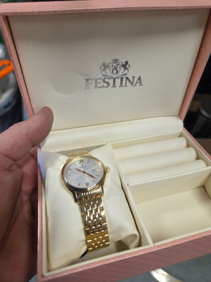 Festina kello