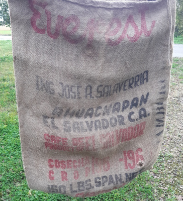 Kahvi-säkki, Cafe El Salvador, Everest.