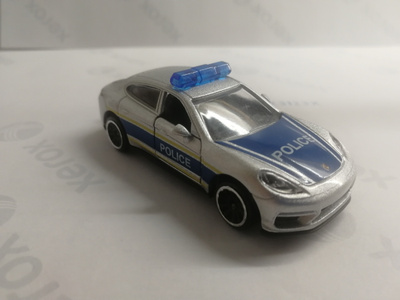 Porsche Panamera Majorette