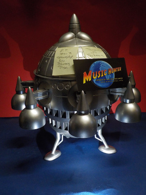 E.T. The Extra-Terrestrial Spaceship 30th Anniversary (W)