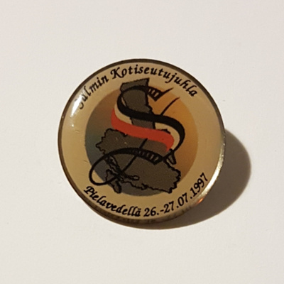 SALMIN KOTISEUTUJUHLA PINSSI