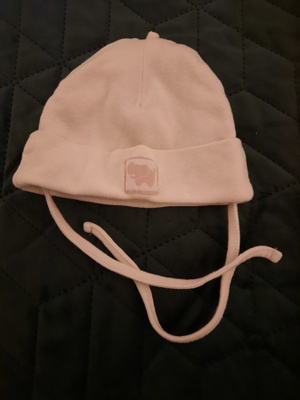 Pienelle tytölle puuvilla lakki py 34-37cm