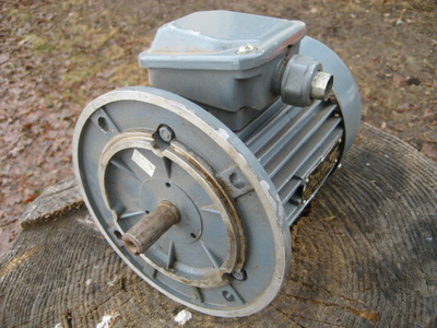 Sähkömoottori Asynchronmotor USSR 0,75 kW 1370 r/m