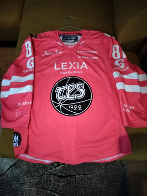 TPS Pride #81 Yliniemi game worn