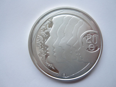 20 € 2012 Tasa-arvo ja suvaitsevaisuus hopeaa