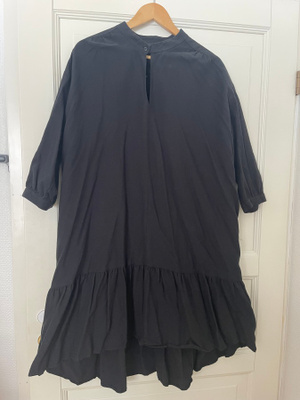Vimma uusi mekko oversize/one size