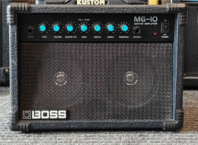 Roland Boss MG-10 Kitaravahvistin Vintage