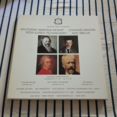 Famous Violin Concertos 4 lp box hieno kunto