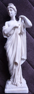 Figuuri kaunis Roomalainen nainen 25cm
