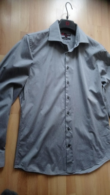 Dressmann kauluspaita L-koko 41/42