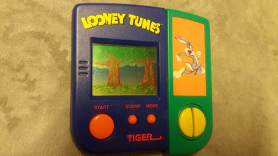 Looney Tunes Tiger Käsikonsoli