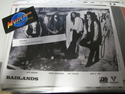 BADLANDS PROMOKUVA LEEN NIMMARILLA