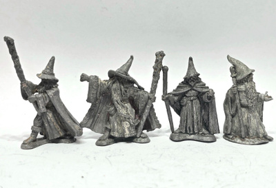4kpl metallisia Ral Partha Wizards figuureita [G106]