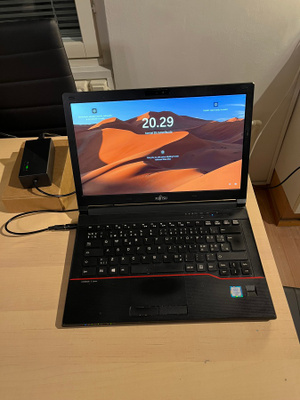 Fujitsu Lifebook E series e546 (Win11)