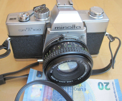 VANHA Kamera Minolta SrT100