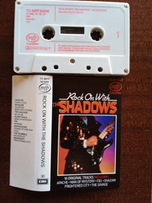 C- KASETTI: THE SHADOWS : ROCK ON WITH