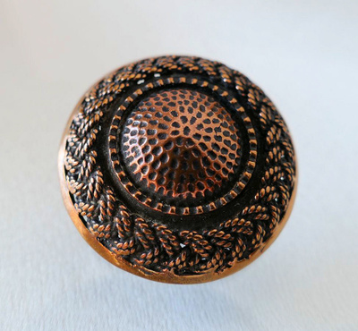 Pentti Sarpaneva, Punos rintakoru, pronssi