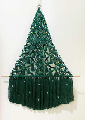 Iso makramee -kuusi - 65 x 86 cm