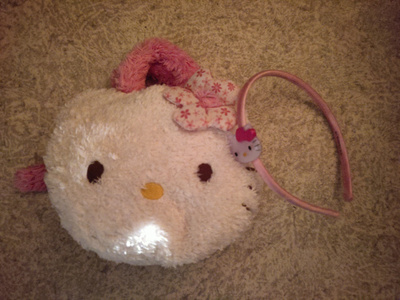 Hello Kitty -laukku ja panta