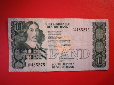 SOUTH AFRICA 10 RAND 1982-85 P-120c KL4  (K15-S92)