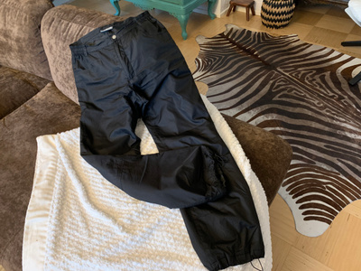 Jap mustat ulkoiluhousut koko 40