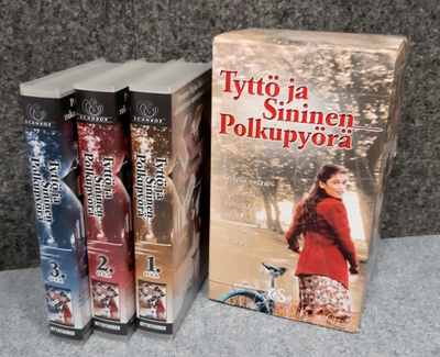Tyttö ja sininen polkupyörä .VHS Boxi