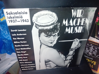 2LP WIR MACHEN MUSIK ( SIS POSTIKULU  )