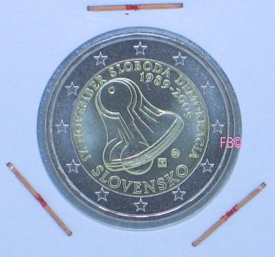 2009 SLOVAKIA 2 € juhlaraha DEMOKRATIA suoraan pötköstä