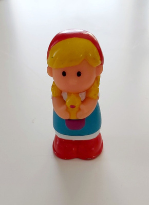 ELC-HAPPYLAND TYTTÖFIGUURI, koko n. 6,5 cm