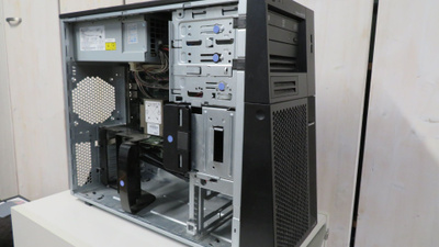 Serveri Lenovo x3100 M5 Xeon E3-1220 RAID 10