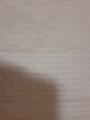 Valkoinen luonnonvaalea pystyraita verhokappa 430x53cm