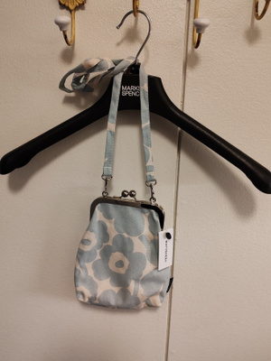 Marimekko Pieni Ainikki-olkalaukku