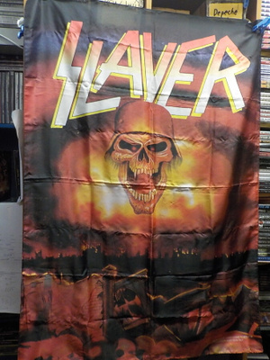 SLAYER SEINÄLIPPU