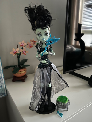 Monster High Ghouls Rule Frankie Stein