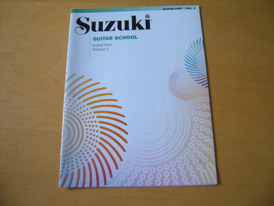 SUZUKI Guitar School 2, kitara