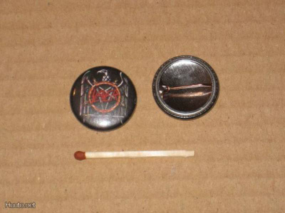 Slayer kotka rintanappi 1" red b4