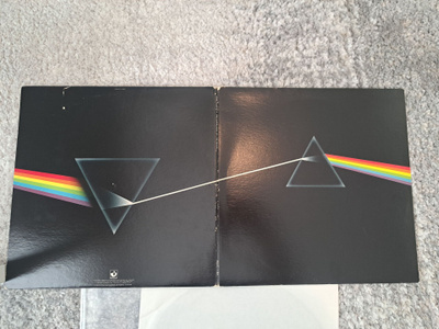 Pink Floyd – The Dark Side Of The Moon LP
