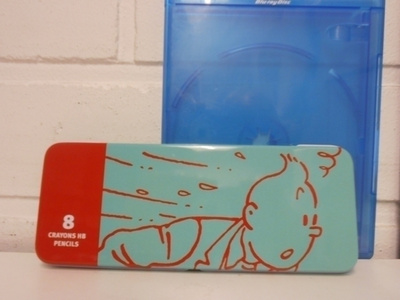 TINTIN 8 CRAYONS HB PENCILS TINBOX	(45 013)	8 lyijykynää, me