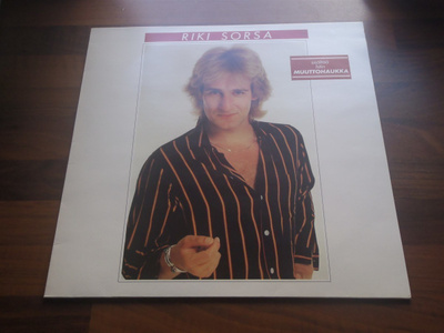 RIKI SORSA - MUUTTOHAUKKA ( LP . VINYYLI )