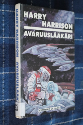 Harry Harrison : Avaruuslääkäri ( 1.p. 1988 k.po )
