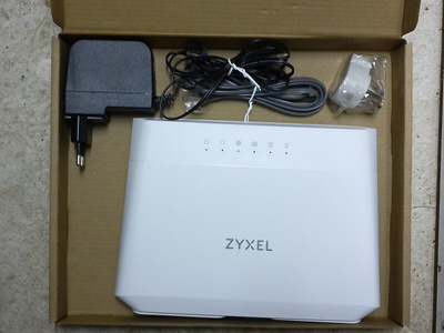 Zyxel DX-3309-T0 modeemi / reititin