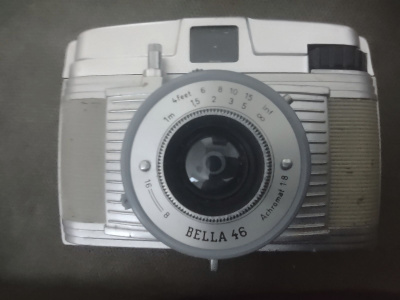Bella 46 filmikamera