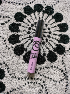 ~Oriflame OnColour Multiple Lash -ripsiväri~