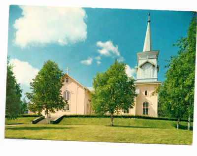 Kuusjärvi>: kirkko